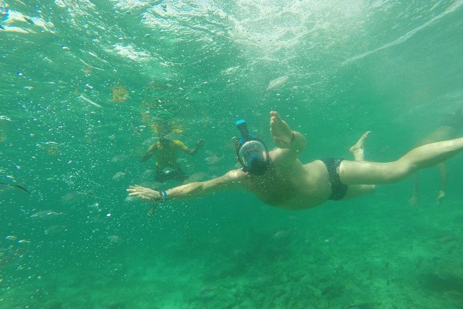 Speedboat & Snorkeling Experience - Safety Considerations