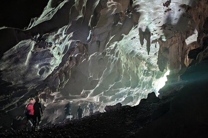 Speleology Caving at Fun Fun Cave - Typical Dominican Lunch Experience
