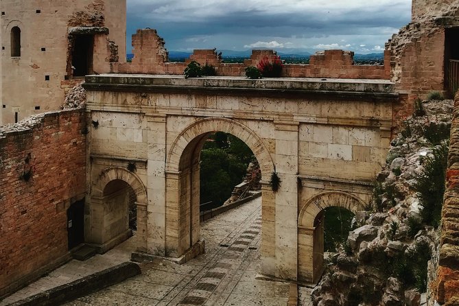 Spello Private Walking Tour With an Official Guide - Quick Points