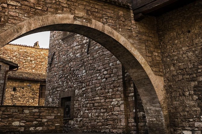 Spello Private Walking Tour With an Official Guide - Key Highlights of the Experience