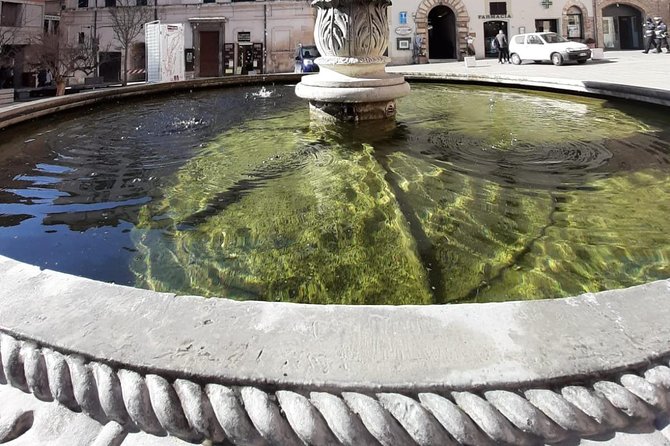 Spello Private Walking Tour With an Official Guide - Positive Guest Reviews