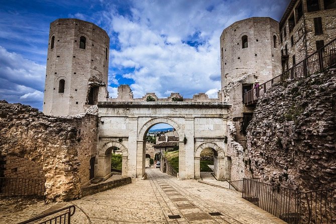 Spello, Roman Mosaics and Renaissance Masterpieces – Private Tour - Discovering the Villa of Mosaics