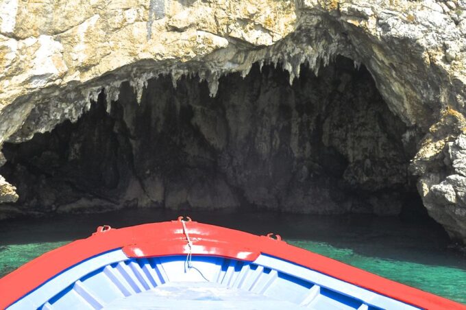 Sperlonga: Private Blue Grotto Boat Tour - Tour Availability and Restrictions