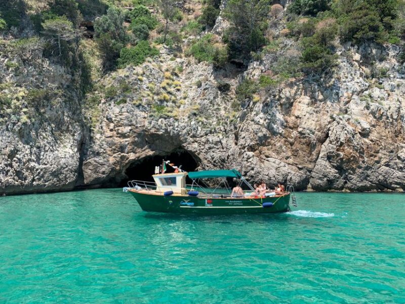 Sperlonga: Private Tour in The Blue Grotto - Experience Features