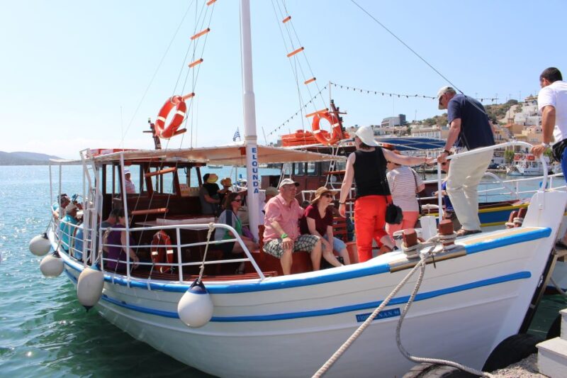 Spinalonga Island Guided Day Trip With Tavern Lunch & Wine - Plaka Village and Lunch