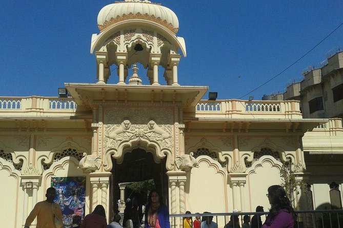 Spiritual Private Tour of Vrindavan and Mathura - Meeting and Pickup