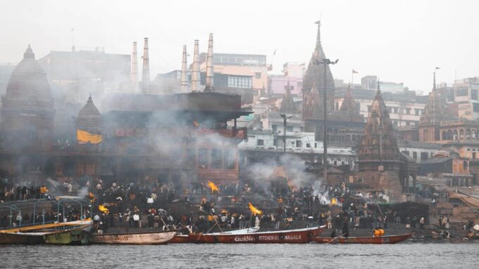 Spiritual Tour of Varanasi From Delhi 2 Days - Visiting Sarnath Buddhist Sights