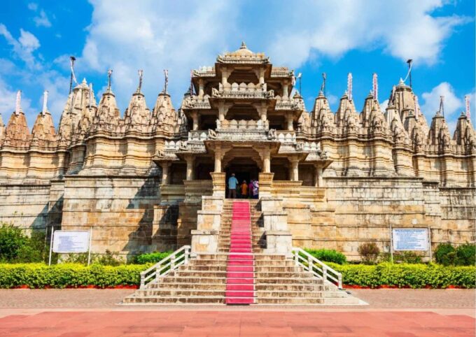 Spiritual Trails of Ahmedabad (2 Hours Guided Tour) - Religious Practices