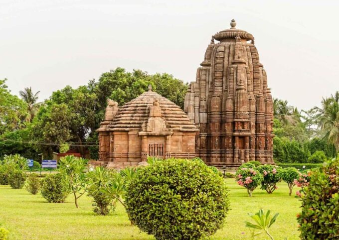 Spiritual Trails of Bhubaneswar (Guided Temples Tuktuk Tour) - Navigating the Tuk Tuk Adventure