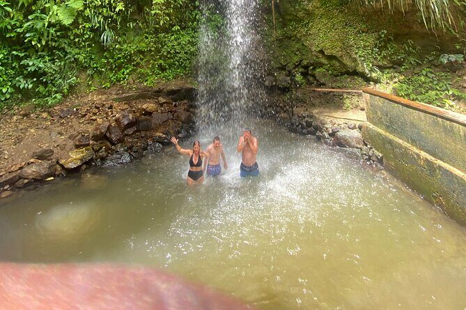SPLASHHH!! Baths, Falls & Lunch Inclusive. - FAQs