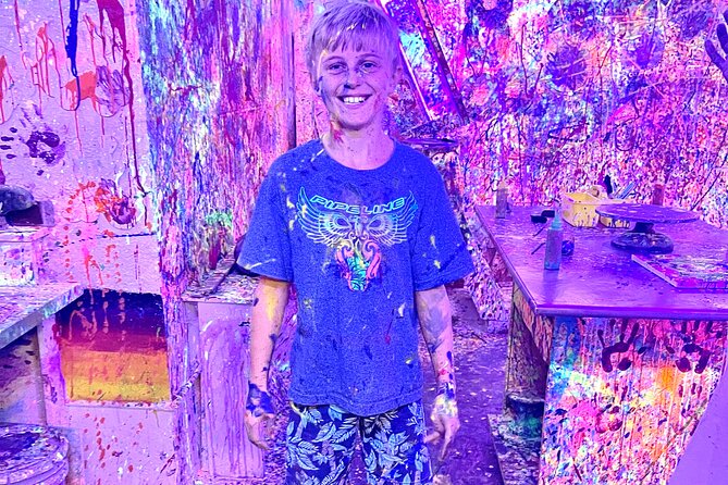 Splatter Art Paint Studio Experience in Hawaii - Exploring Your Creativity