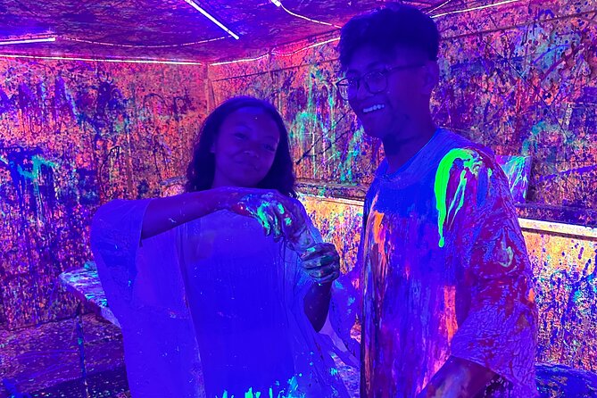 Splatter Art Paint Studio Experience in Hawaii - Preserving Your Masterpiece