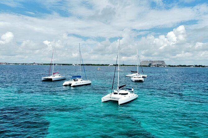 Splendid Isla Mujeres Catamaran: drinks and fun all day! - An Unforgettable Day at Sea