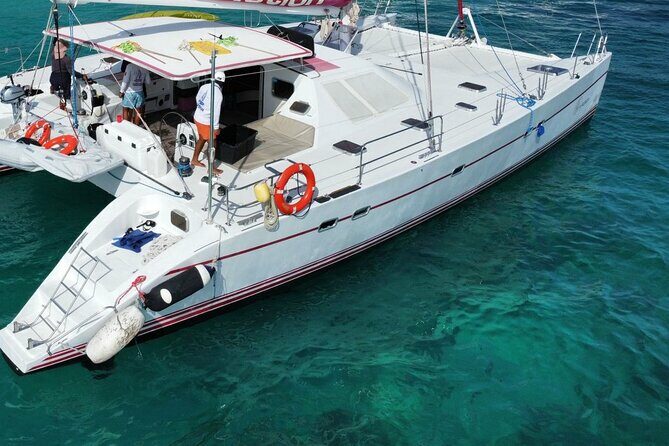 Splendid Isla Mujeres Catamaran: drinks and fun all day! - Who Would Love This Tour?
