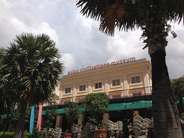 Splendour of Colonial Singapore Walking Tour With Lunch - Accessibility and Participation Details