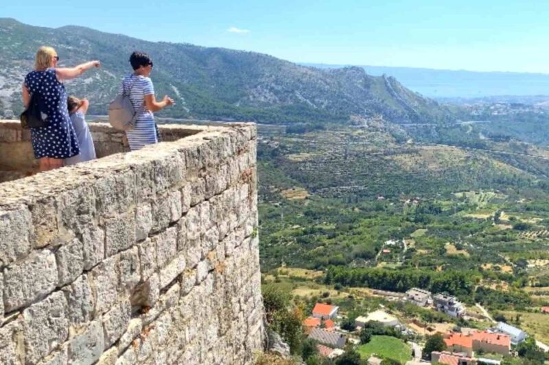 Split: 48-Hour Sightseeing Bus Pass - Free Walking Tour