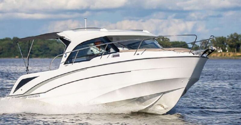 Split: Airport to Hvar Town Speedboat Transfer - Transportation Logistics