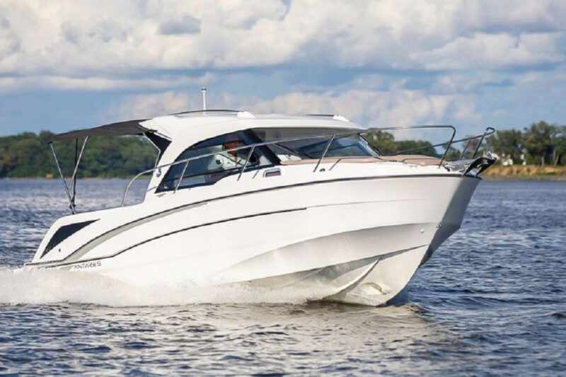 Split: Airport to Hvar Town Speedboat Transfer - Suitability and Requirements