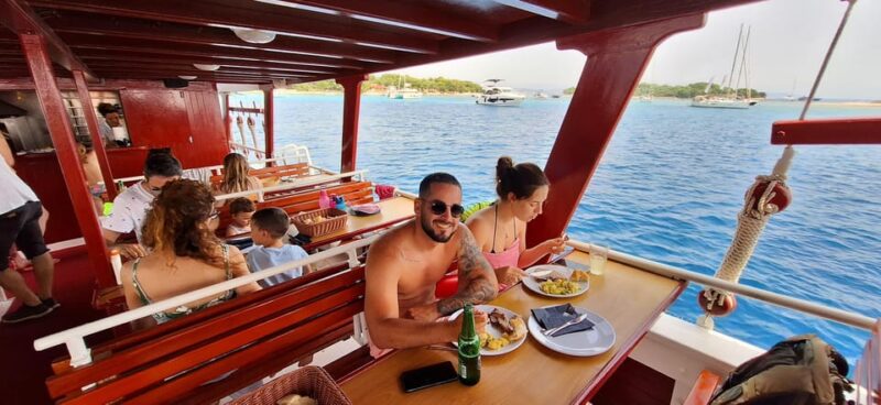 Split: All-Inclusive 3 Islands and Blue Lagoon Cruise - Weather Policy
