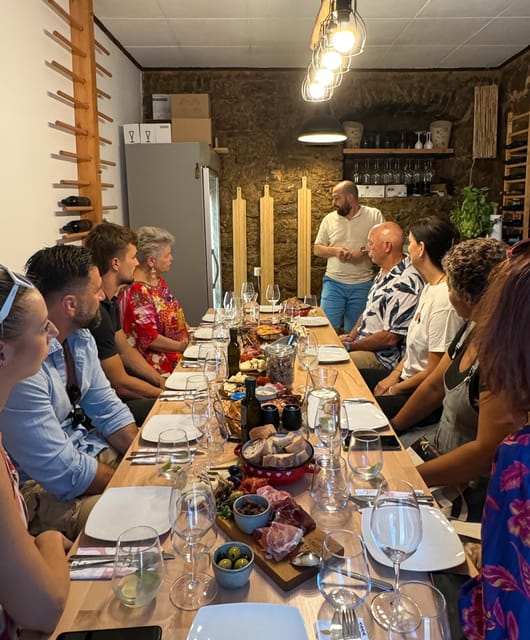 Split Bike & Wine Experience - Premium Wine Tasting