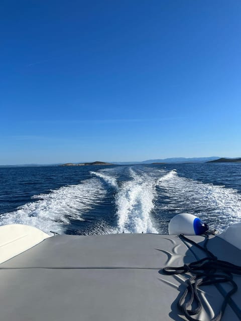 Split: Blue Cave 5 Island Tour With Hvar & Vis Full Day Trip - Included Services