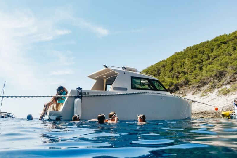 Split: Blue Cave, Vis & Hvar Full-Day Trip by Speedboat - Customer Feedback