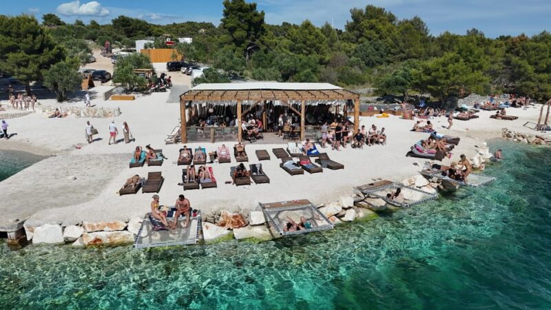 Split: Blue Lagoon & 3 Island Cruise With Wine & Snorkeling - Included Features