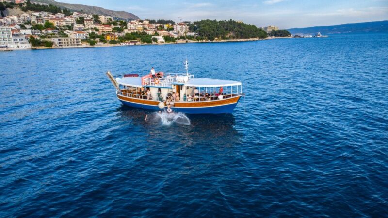 Split: Blue Lagoon and ŠOlta Boat Tour With Lunch and Drinks - Swimming and Snorkeling Experience