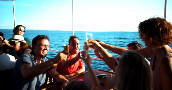 Split: Blue Lagoon and ŠOlta Boat Tour With Lunch and Drinks - Boat Trip From Stobreč or Split