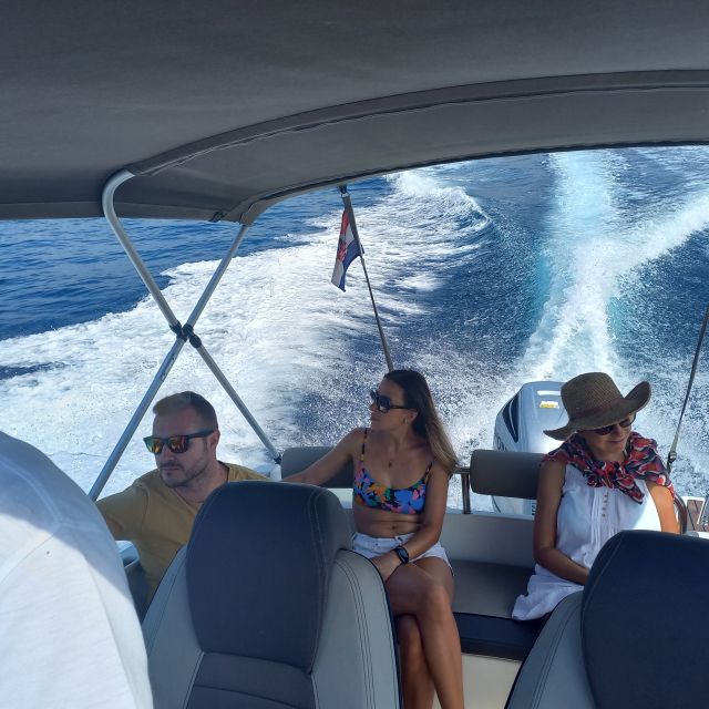 Split: Boat Tour of Blue Lagoon With Water and Wine Included - Blue Lagoon Experience