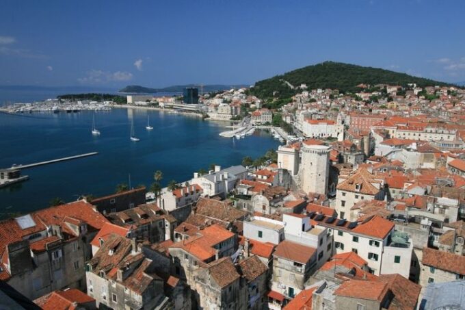 Split: Diocletians Palace & Old Town Guided Walking Tour - Engaging With the Local Guides Expertise
