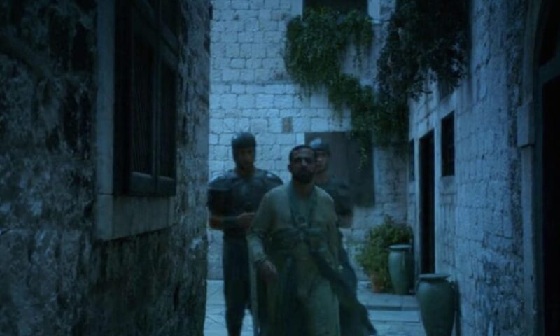 Split : Game of Thrones Tour - a Dragon Is Not a Slave - Experience Details