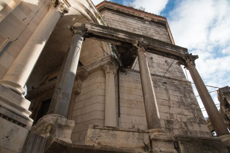 Split: Guided Walking Tour - Diocletians Palace