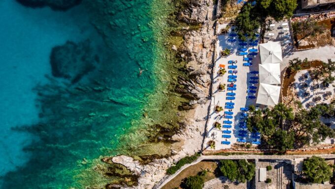 Split: Half-Day Blue Lagoon, Shipwreck, and Trogir Boat Tour - Frequently Asked Questions