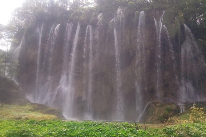 Split to Zagreb Private Transfer With Krka or Plitvice Lakes National Park - Important Considerations
