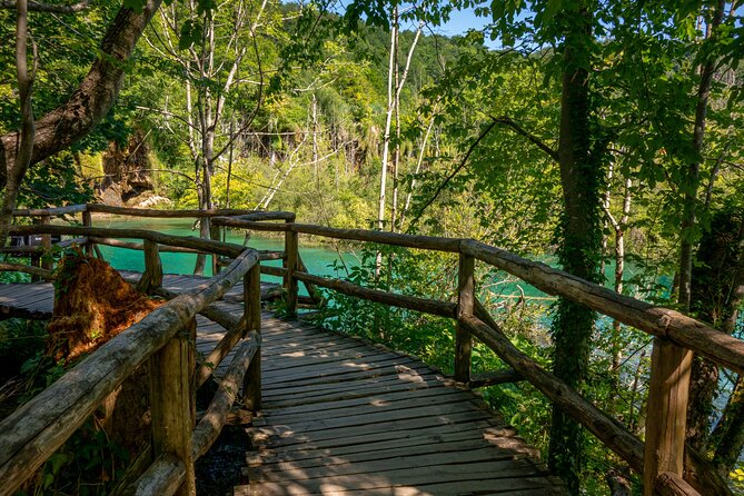 Split to Zagreb Private Transfer With Plitvice Lakes Guided Tour - Efficient Itinerary and Sightseeing