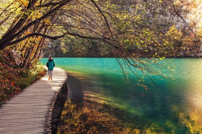 Split: Transfer to Zagreb With Plitvice Lakes Entry Tickets - Booking and Cancellation Policies