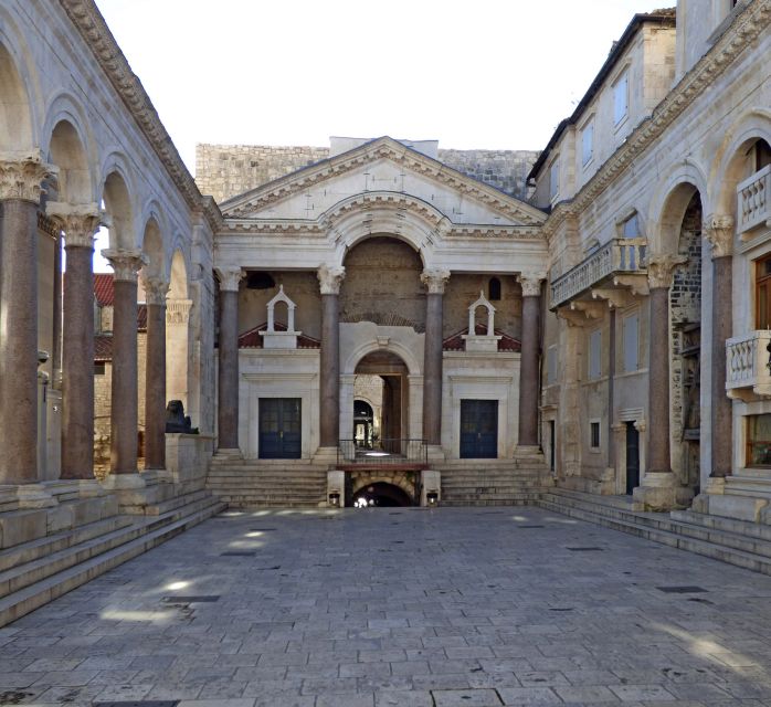 Splits Old Town and Marjan Hill: A Self-Guided Audio Tour - Tour Features
