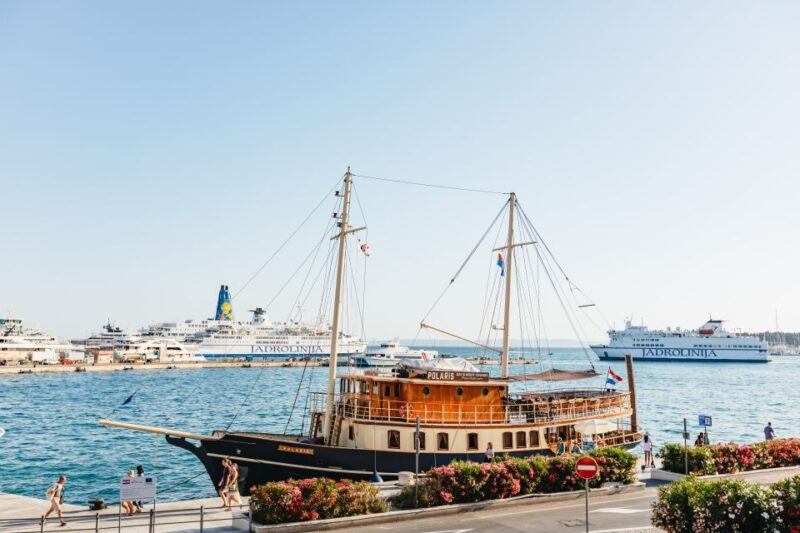 Split:Sunset Cruise With Live Music - Included Amenities