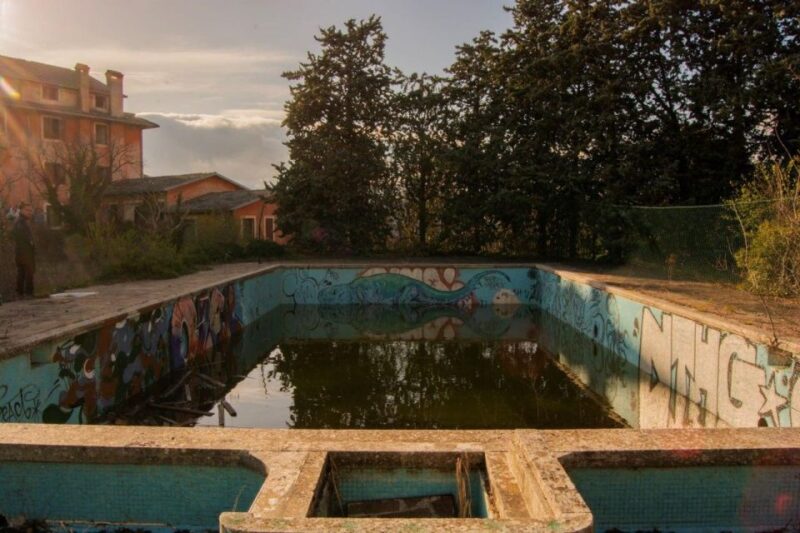 Spoleto, Tour of the Hotel Del Matto (The Fools Hotel) - Mysterious Legends