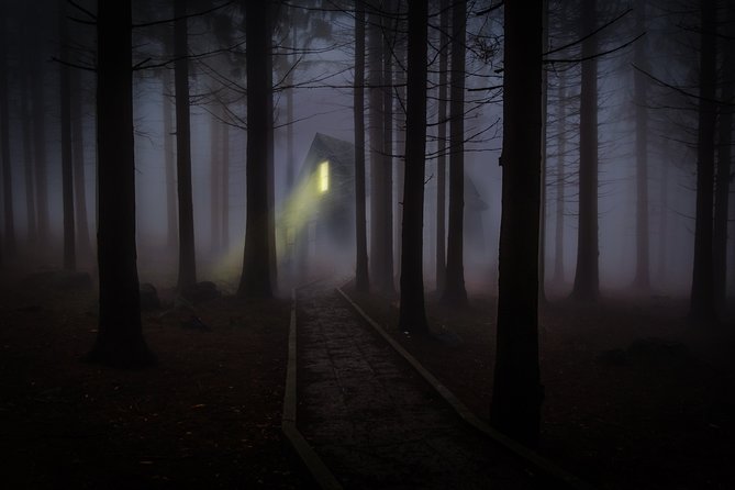 Spooky Strand Ghost Tour - Tremont House and Its Ghosts