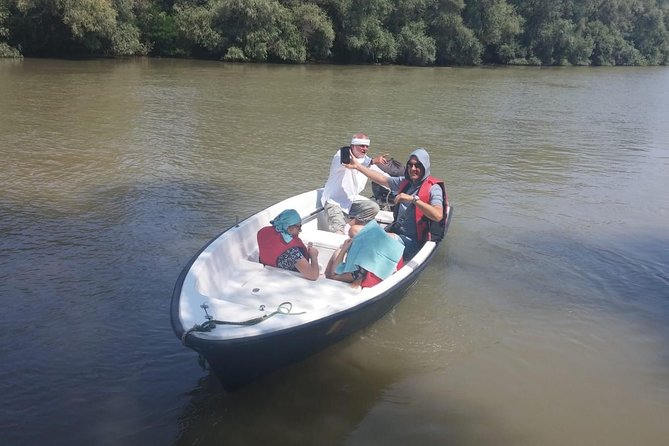 Sport Fishing in Delta Dunarii With Camely Cruise Boat. - About Your Stay