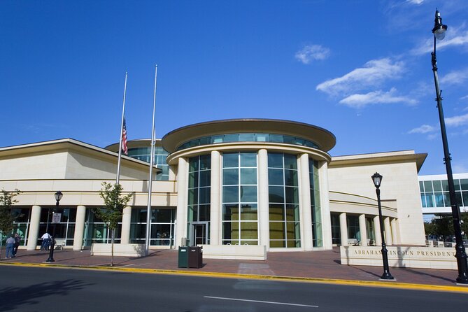 Springfield Self-Guided Walking Audio Tour - Comprehensive Tour Route