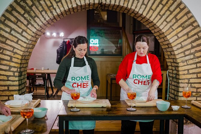Spritz & Spaghetti: Tipsy Cooking Class in Rome - Expert-led Cooking Class