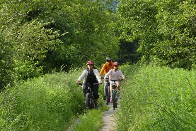 Squamish Discovery Eco-tour - Operator Information