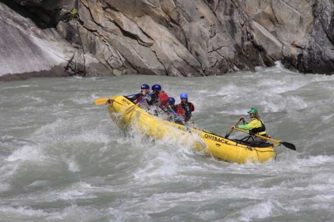 Squamish: Wet and Wild Elaho Exhilarator Rafting Experience - Suitability Requirements and Age Restrictions
