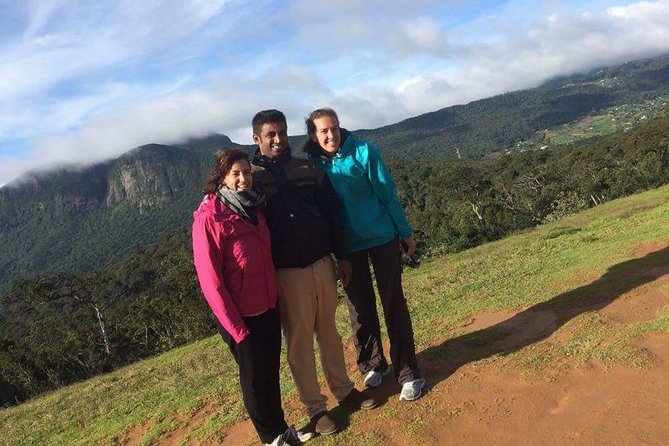 Sri Lanka Holidays Group Tour Packages - Meeting and Pickup Information