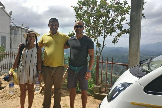 Sri Lanka Holidays Group Tour Packages - Highlights of Colombo Tour