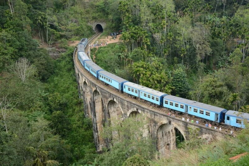 Sri Lanka Private 10-Day Round Tour Car, Guide, Hotels, Food - Starting Strong: From Colombo to Sigiriya via Anuradhapura