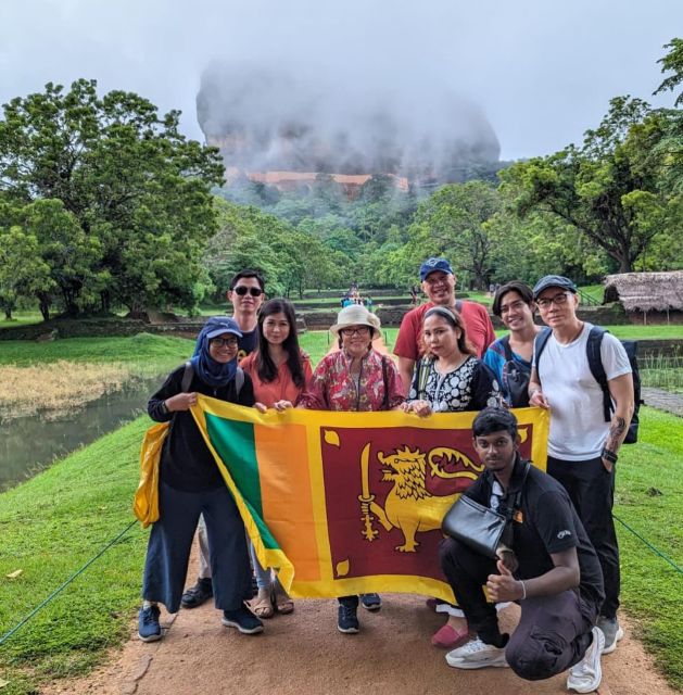 Sri Lanka Private Tour Package 10 Days. and Luxury Hotel - Itinerary Highlights